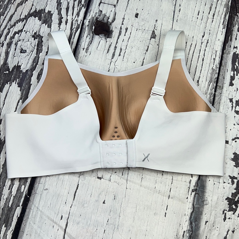 KNIX - Catalyst Sports Bra - Size 8 ( - Picture 6 of 13